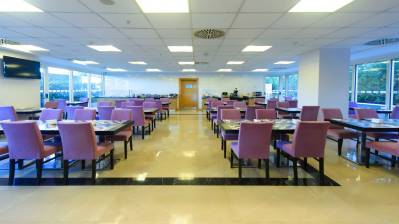 HOLIDAY INN EXPRESS ALTUNIZADE