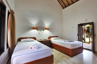 IDA HOTEL