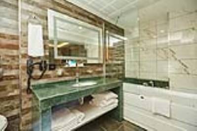 ILKBAL DELUXE HOTEL