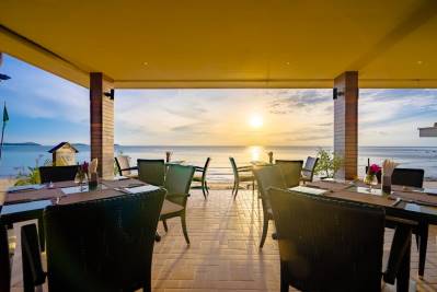 IMPIANA RESORT CHAWENG NOI