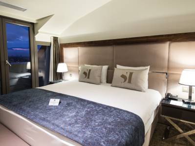 INSIDE HOTEL SISLI