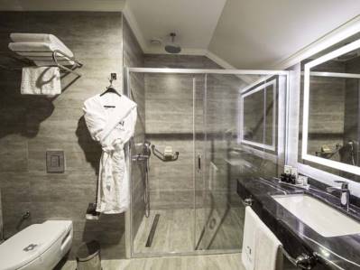 INSIDE HOTEL SISLI