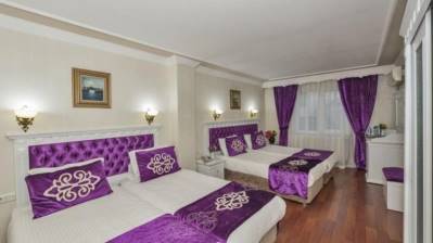 ISTANBUL HOLIDAY HOTEL