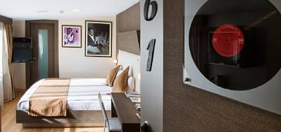 JAZZ HOTEL
