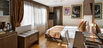 JAZZ HOTEL