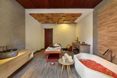 JIMBARAN BAY BEACH RESORT & SPA