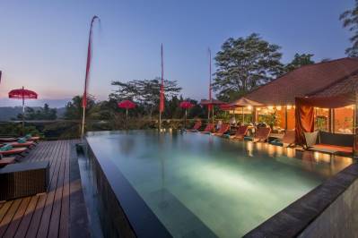 JUNGLE RETREAT UBUD