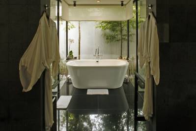 KAYUMANIS PRIVATE VILLAS & SPA