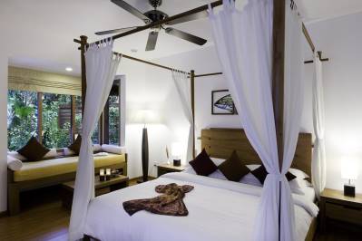 KURAMATHI ISLAND