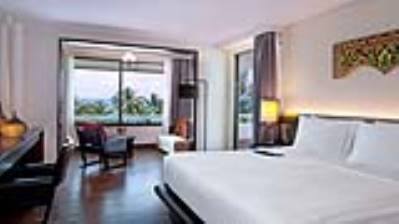 LE MERIDIEN PHUKET BEACH RESORT