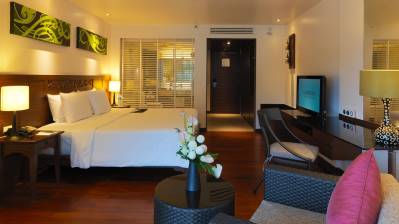 LE MERIDIEN PHUKET BEACH RESORT