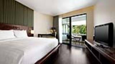 LE MERIDIEN PHUKET BEACH RESORT