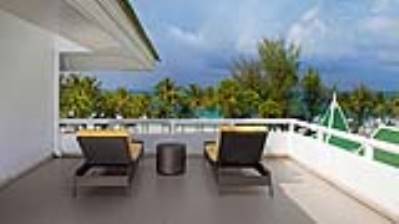 LE MERIDIEN PHUKET BEACH RESORT