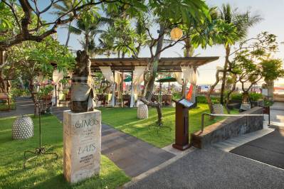LEGIAN BEACH HOTEL