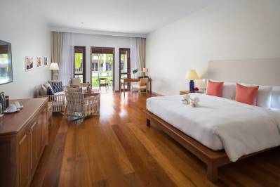LE MENARA KHAO LAK