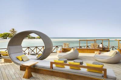 LUX SOUTH ARI ATOLL