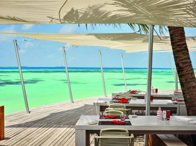 LUX SOUTH ARI ATOLL