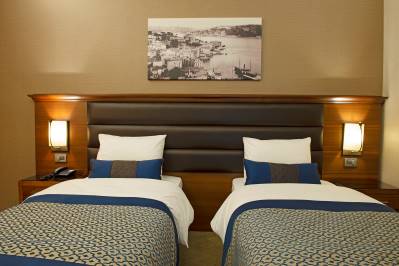 GRAND MAKEL HOTEL