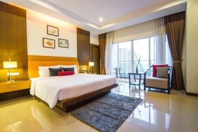 MERA MARE HOTEL