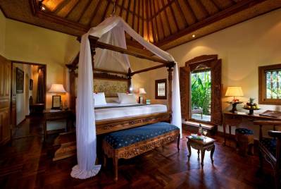 MATAHARI BEACH RESORT