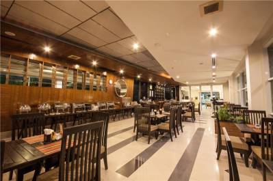 NORA CHAWENG HOTEL