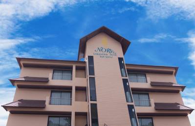 NORA LAKEVIEW HOTEL