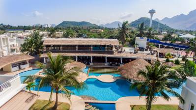 ORIENTAL BEACH PEARL RESORT