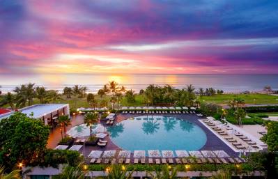 PULLMAN PHUKET KARON BEACH
