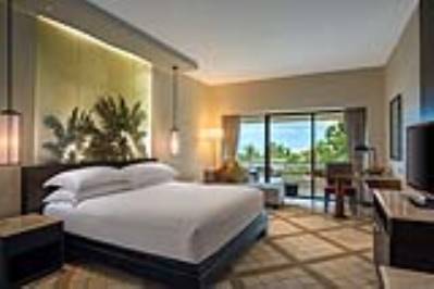 PULLMAN PHUKET KARON BEACH
