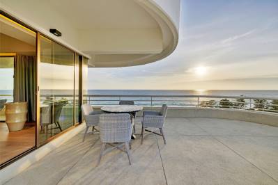 PULLMAN PHUKET KARON BEACH