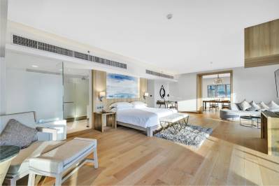 PULLMAN PHUKET KARON BEACH