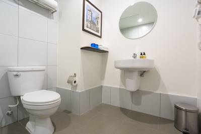 RECENTA SUITE PHUKET SUANLUANG