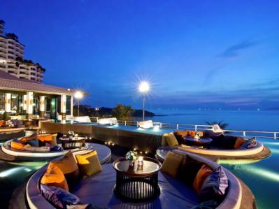 ROYAL CLIFF BEACH TERRACE