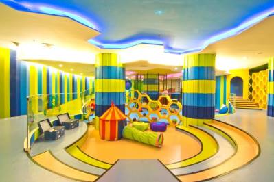 ROYAL WING SUITES & SPA