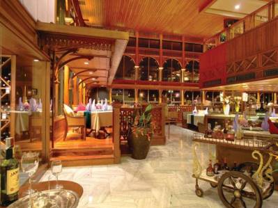 ROYAL WING SUITES & SPA