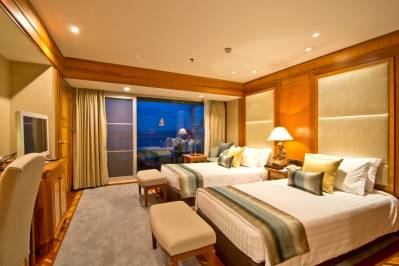 ROYAL WING SUITES & SPA