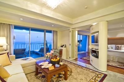 ROYAL WING SUITES & SPA