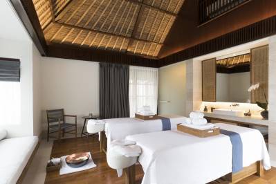REVIVO WELLNESS RESORTS