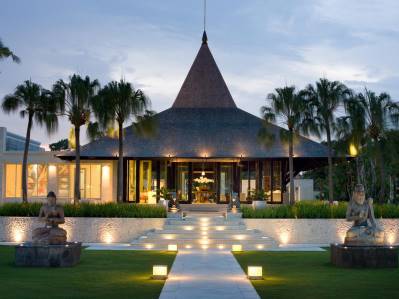 THE ROYAL SANTRIAN VILLAS