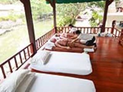 SAMUI FIRST HOUSE HOTEL