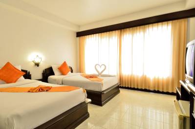 SAMUI FIRST HOUSE HOTEL