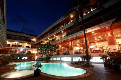 SAMUI FIRST HOUSE HOTEL