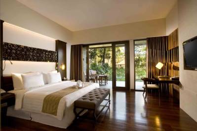 THE SEMINYAK BEACH RESORT & SPA