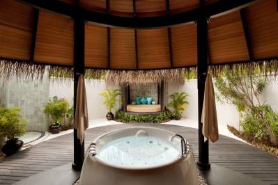 THE SUN SIYAM IRUFUSHI
