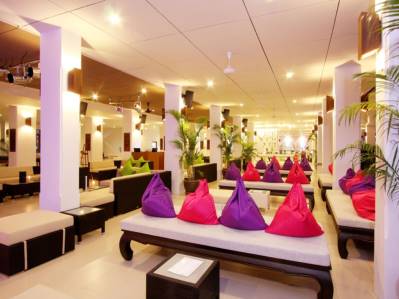 SUNWING KAMALA BEACH