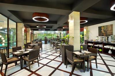 SWISS-BELHOTEL SEGARA