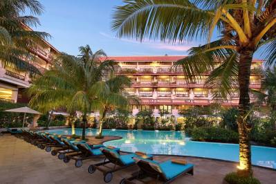 SWISS-BELHOTEL SEGARA