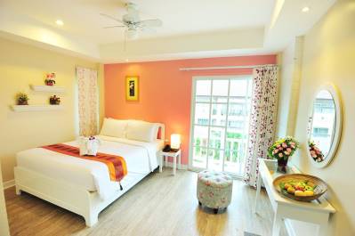 THE BEACH BOUTIQUE HOUSE