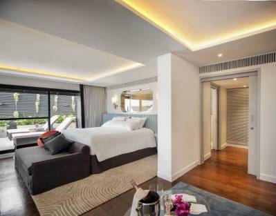 THE BOATHOUSE PHUKET