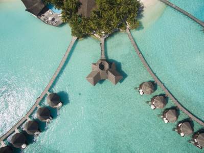 THULHAGIRI ISLAND RESORT & SPA